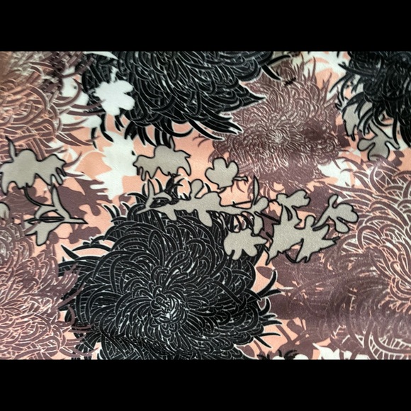 Floral Leggings - Picture 2 of 4